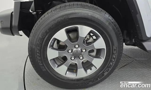 Jeep Wrangler 2022 2.0 автомат (гидро), миниатюра 5 Jeep Wrangler 2022 2.0 автомат (гидро), миниатюра 5