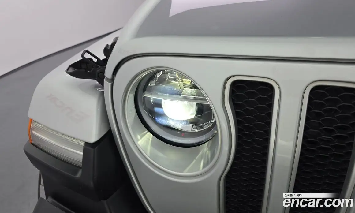 Jeep Wrangler 2022 2.0 автомат (гидро), фото 8 Jeep Wrangler 2022 2.0 автомат (гидро), фото 8