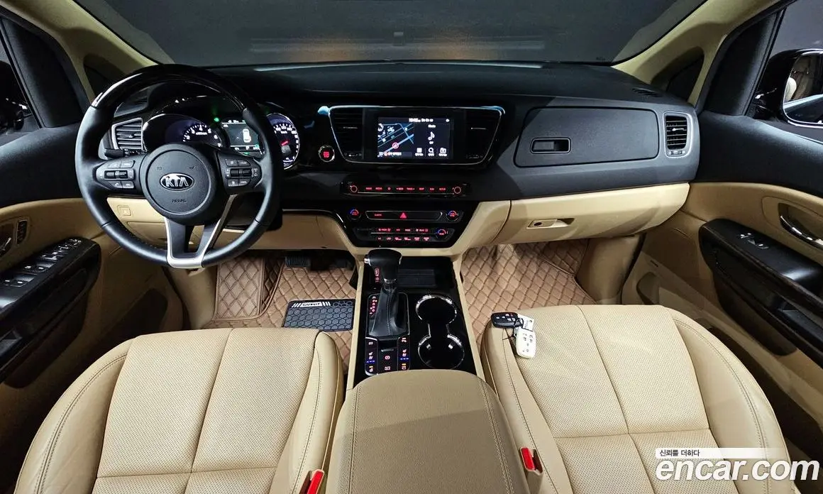 Kia Carnival 2018 3.3 автомат (гидро), фото 9