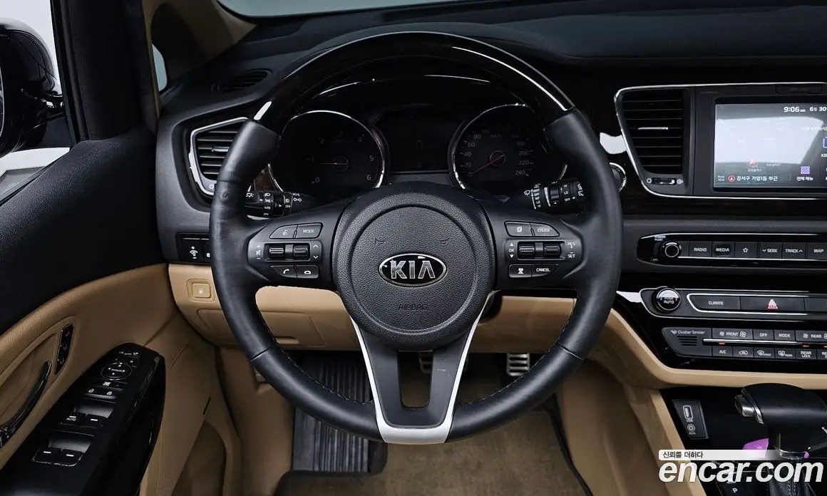 Kia Carnival 2018 2.2 автомат (гидро), фото 18 Kia Carnival 2018 2.2 автомат (гидро), фото 18