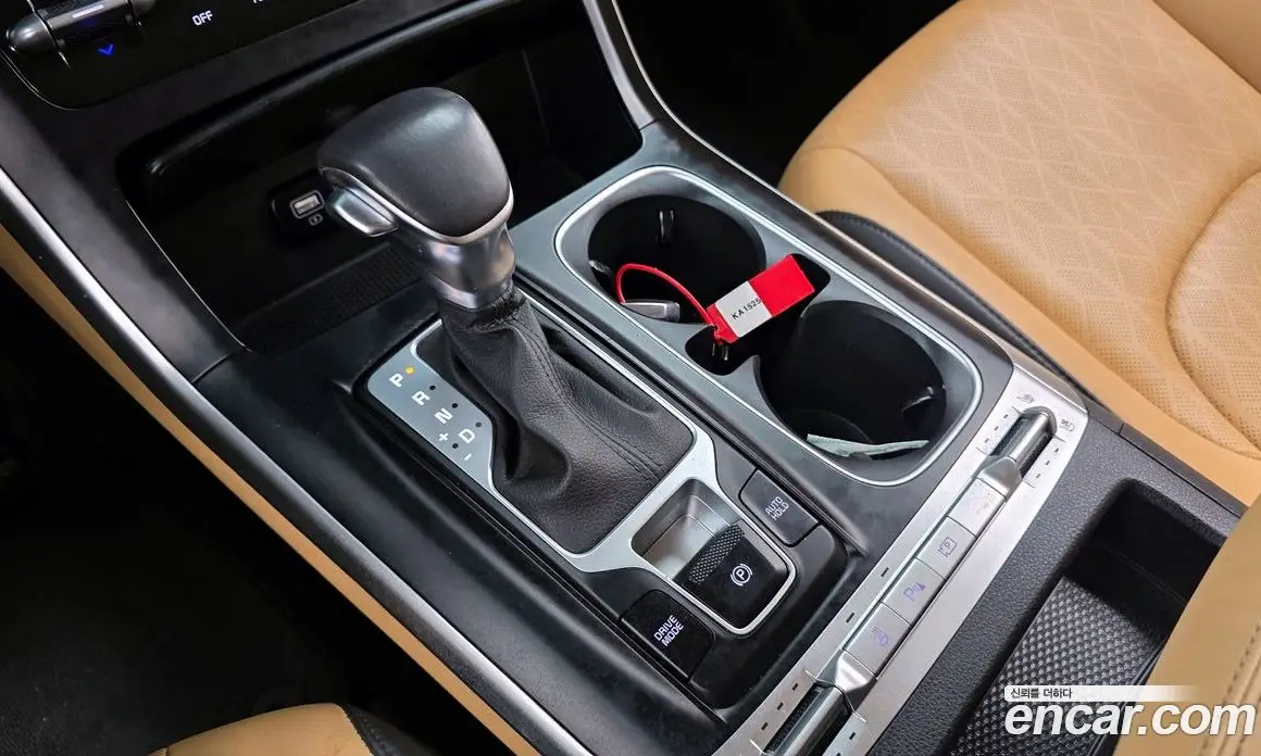 Kia Carnival 2022 3.5 автомат (гидро), фото 12 Kia Carnival 2022 3.5 автомат (гидро), фото 12