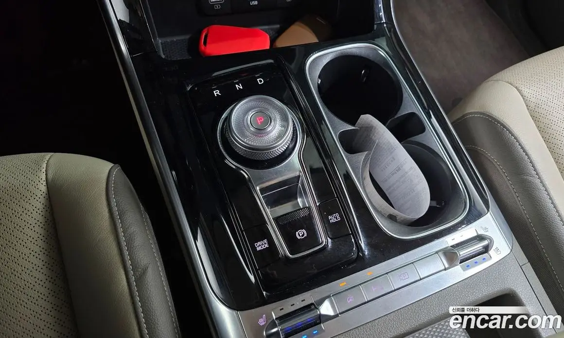 Kia Carnival 2023 3.5 автомат (гидро), фото 12