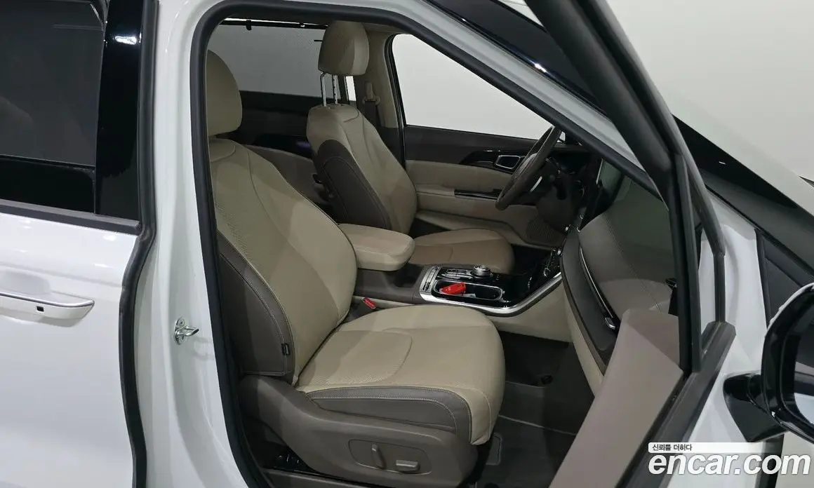 Kia Carnival 2023 3.5 автомат (гидро), фото 16