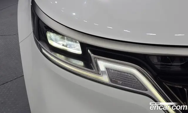 Kia Carnival 2023 3.5 автомат (гидро), миниатюра 8