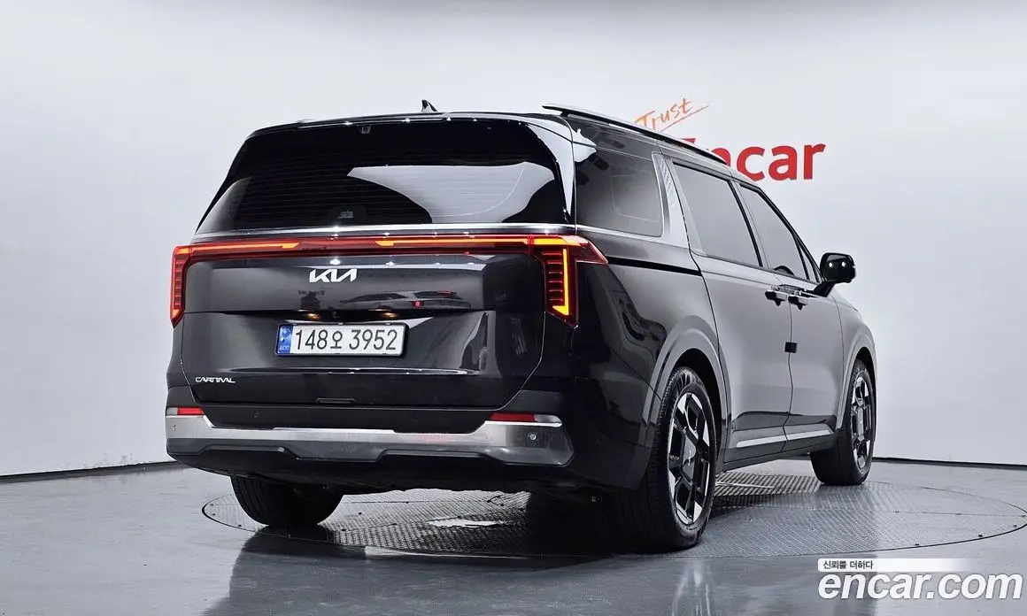 Kia Carnival 2024 3.5 автомат (гидро), фото 2 Kia Carnival 2024 3.5 автомат (гидро), фото 2