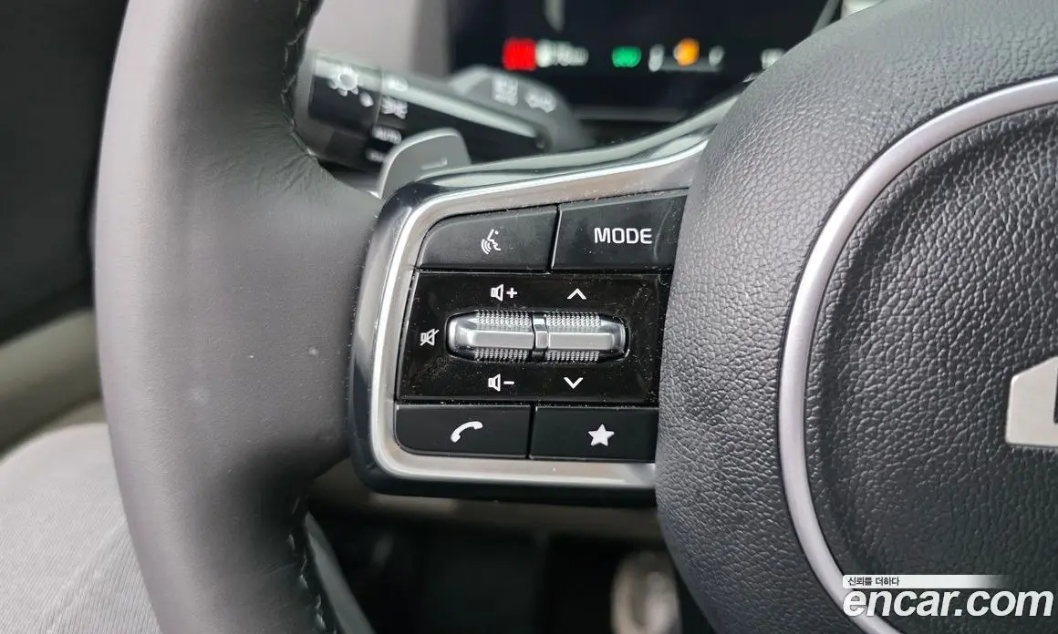 Kia Carnival 2024 3.5 автомат (гидро), фото 17