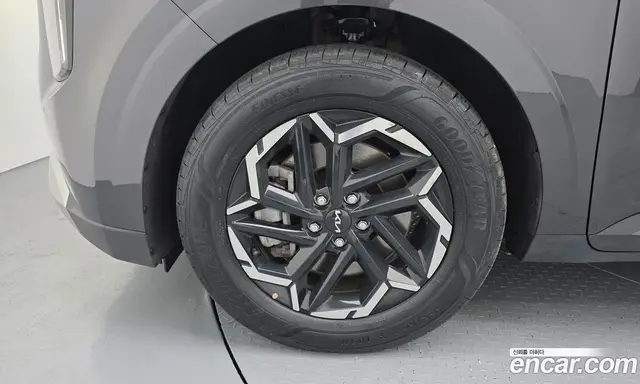 Kia Carnival 2024 3.5 автомат (гидро), миниатюра 5