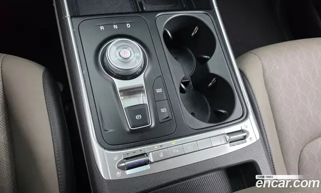 Kia Carnival 2024 3.5 автомат (гидро), миниатюра 9