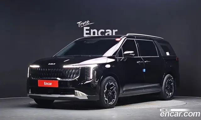 Kia Carnival, 2025, 7 171 км