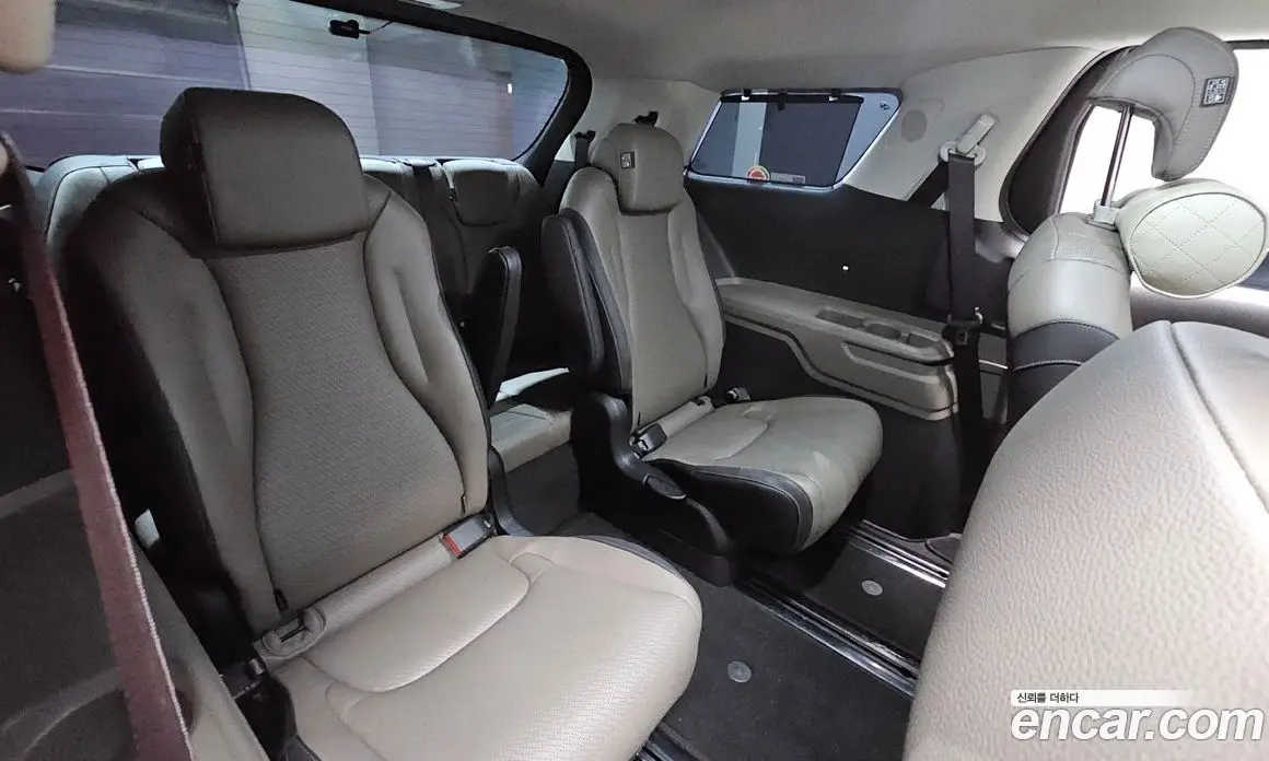 Kia Carnival 2025 3.5 автомат (гидро), фото 17