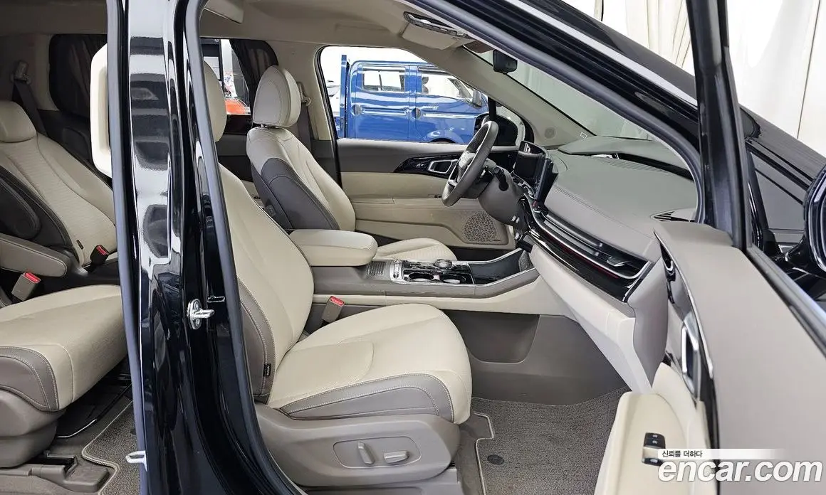 Kia Carnival 2025 3.5 автомат (гидро), фото 16 Kia Carnival 2025 3.5 автомат (гидро), фото 16