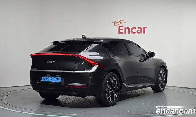 Kia EV6 2022 0.1 автомат (гидро), миниатюра 2 Kia EV6 2022 0.1 автомат (гидро), миниатюра 2