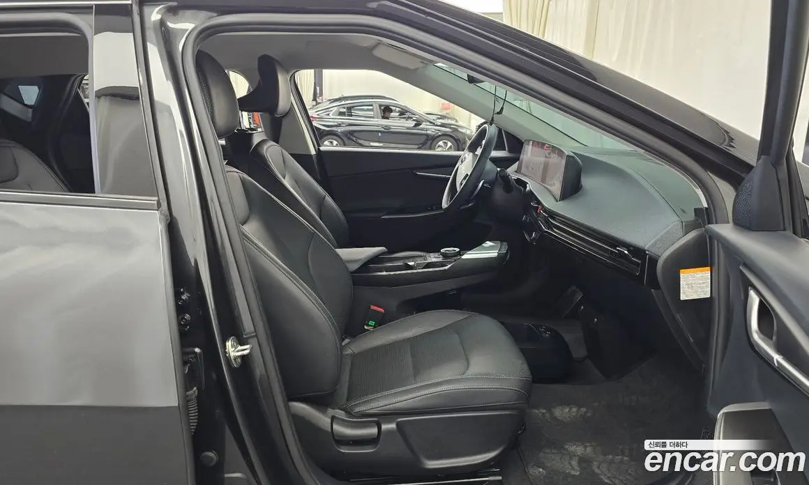 Kia EV6 2022 0.1 автомат (гидро), фото 11 Kia EV6 2022 0.1 автомат (гидро), фото 11