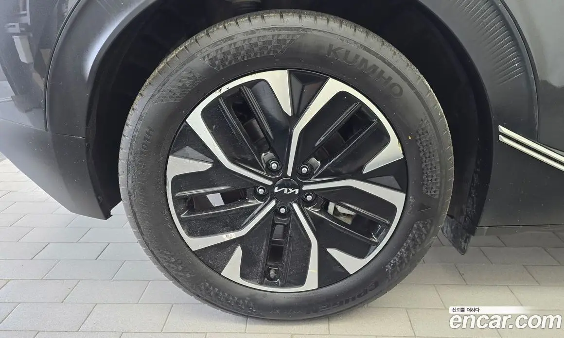 Kia EV6 2022 0.1 автомат (гидро), фото 5 Kia EV6 2022 0.1 автомат (гидро), фото 5