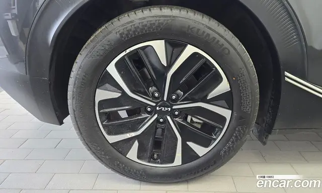 Kia EV6 2022 0.1 автомат (гидро), миниатюра 5 Kia EV6 2022 0.1 автомат (гидро), миниатюра 5