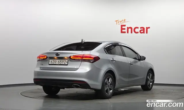 Kia K3 2017 1.6 автомат (гидро), миниатюра 2 Kia K3 2017 1.6 автомат (гидро), миниатюра 2