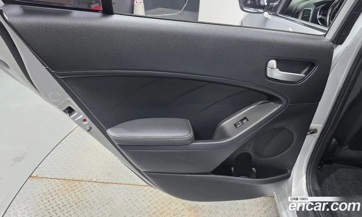 Kia K3 2017 1.6 автомат (гидро), фото 15 Kia K3 2017 1.6 автомат (гидро), фото 15