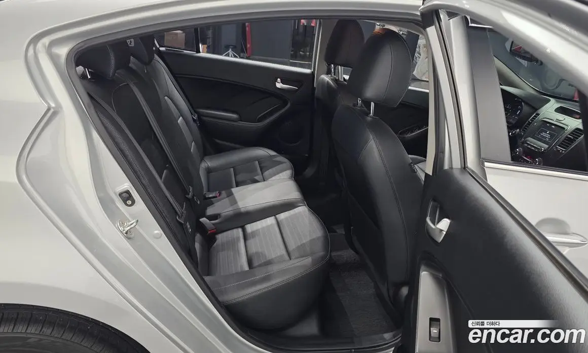 Kia K3 2017 1.6 автомат (гидро), фото 17 Kia K3 2017 1.6 автомат (гидро), фото 17