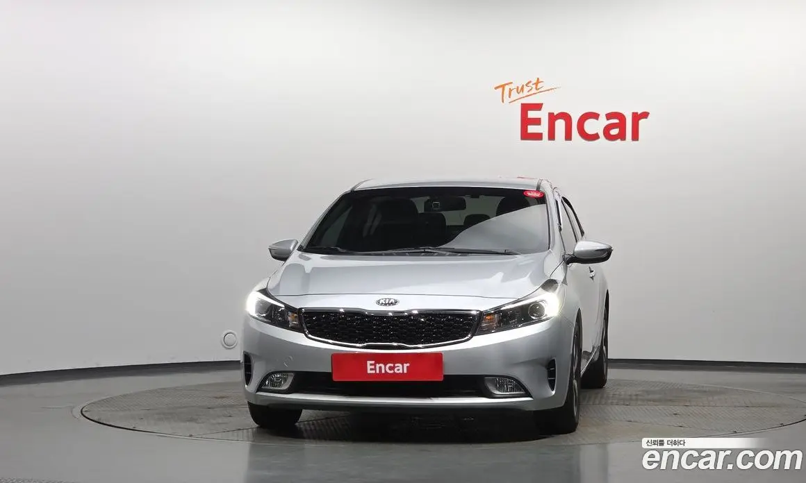 Kia K3 2017 1.6 автомат (гидро), фото 3 Kia K3 2017 1.6 автомат (гидро), фото 3