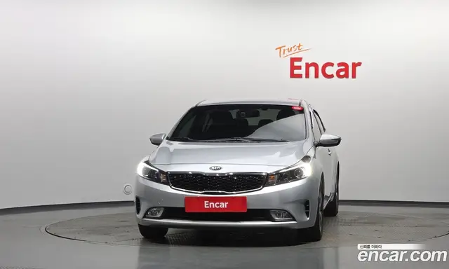 Kia K3 2017 1.6 автомат (гидро), миниатюра 3 Kia K3 2017 1.6 автомат (гидро), миниатюра 3