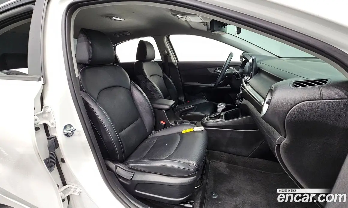 Kia K3 2021 1.6 автомат (гидро), фото 15 Kia K3 2021 1.6 автомат (гидро), фото 15