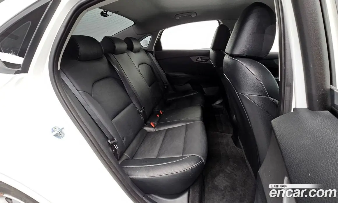 Kia K3 2021 1.6 автомат (гидро), фото 16 Kia K3 2021 1.6 автомат (гидро), фото 16
