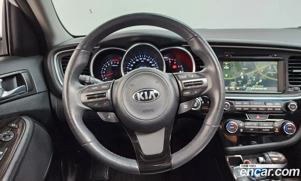 Kia K5 (Optima) 2014 2.0 автомат (гидро), фото 18 Kia K5 (Optima) 2014 2.0 автомат (гидро), фото 18