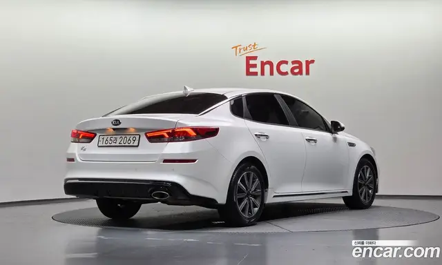 Kia K5 (Optima) 2019 2.0 автомат (гидро), миниатюра 2