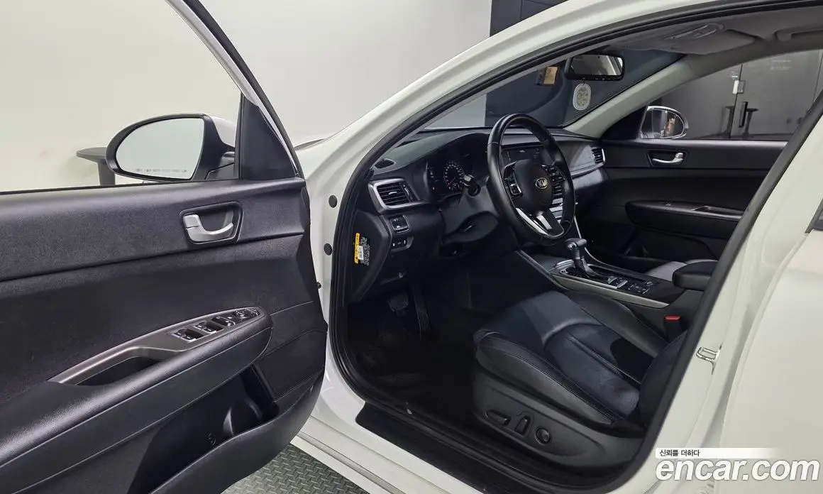 Kia K5 (Optima) 2019 2.0 автомат (гидро), фото 13