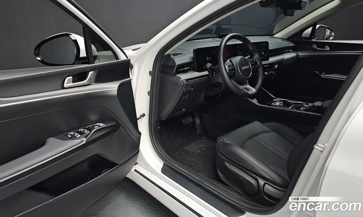 Kia K5 (Optima) 2025 2.0 автомат (гидро), фото 17 Kia K5 (Optima) 2025 2.0 автомат (гидро), фото 17