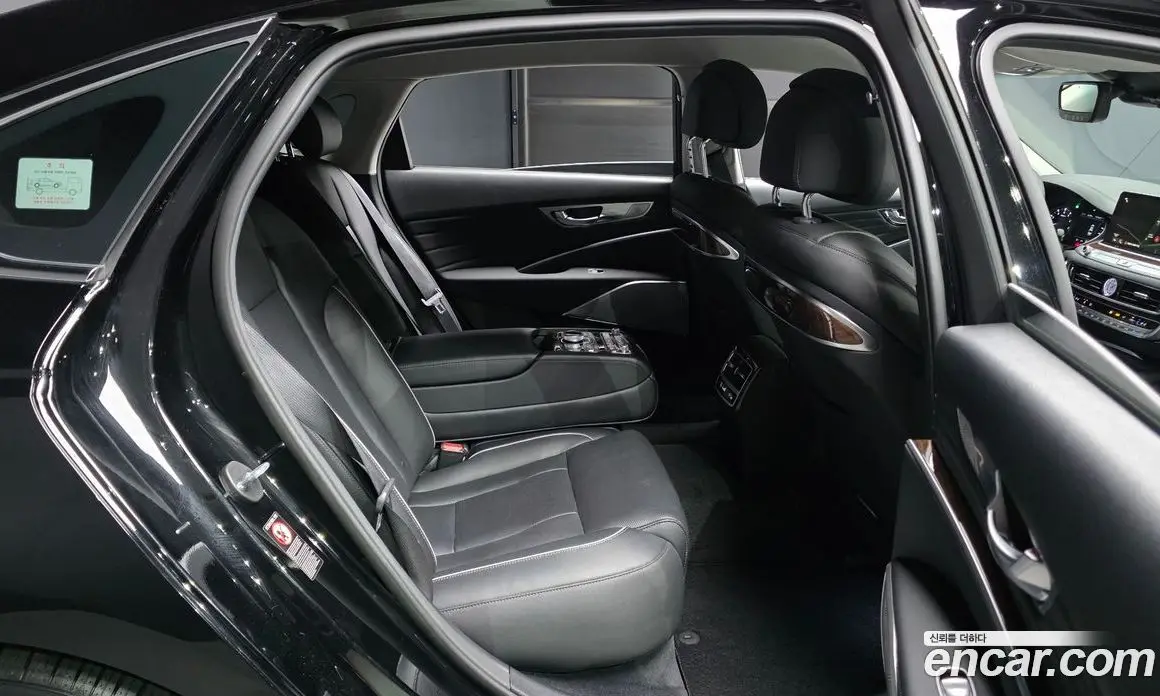 Kia K9 2019 3.3 автомат (гидро), фото 17 Kia K9 2019 3.3 автомат (гидро), фото 17