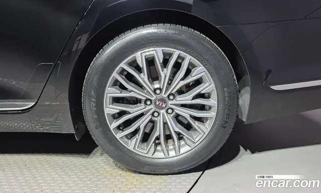 Kia K9 2019 3.3 автомат (гидро), миниатюра 6 Kia K9 2019 3.3 автомат (гидро), миниатюра 6