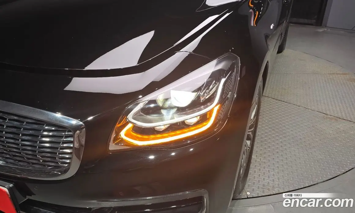 Kia K9 2019 3.3 автомат (гидро), фото 7 Kia K9 2019 3.3 автомат (гидро), фото 7