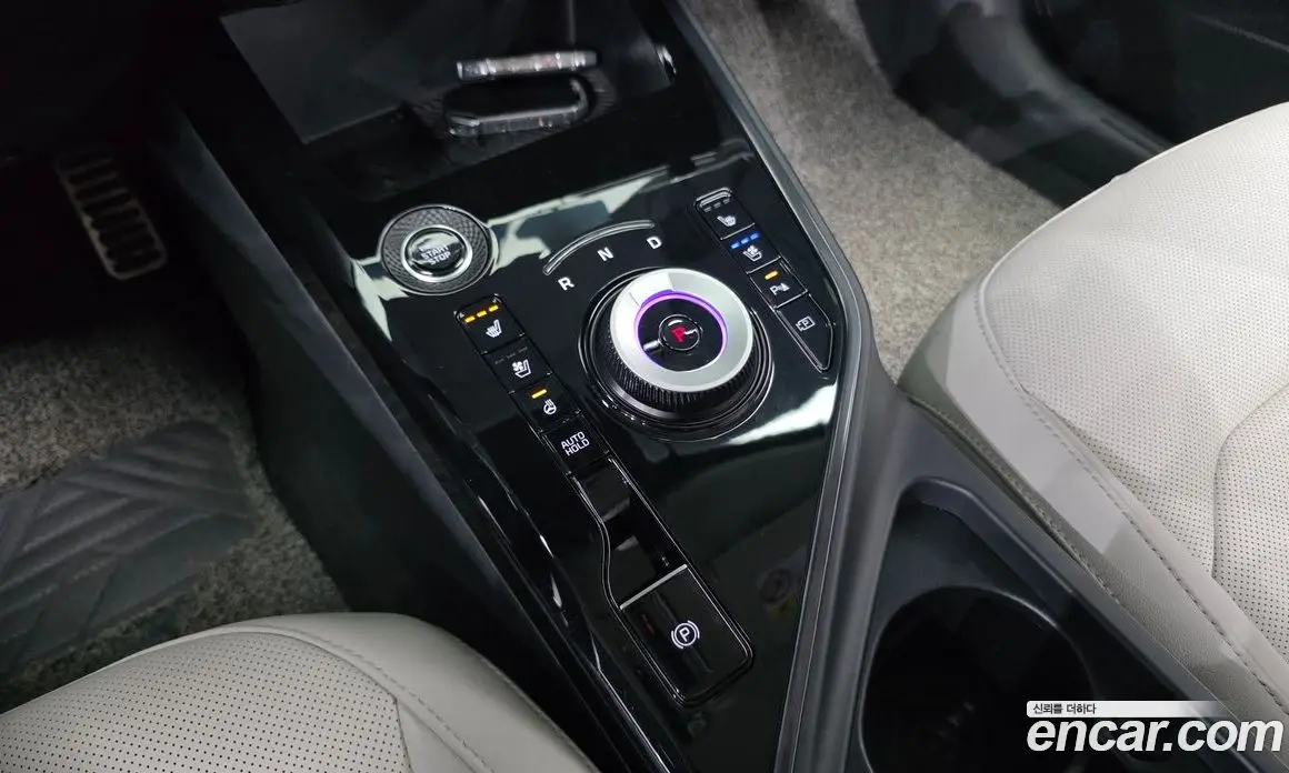 Kia Niro 2022 1.6 автомат (гидро), фото 12 Kia Niro 2022 1.6 автомат (гидро), фото 12