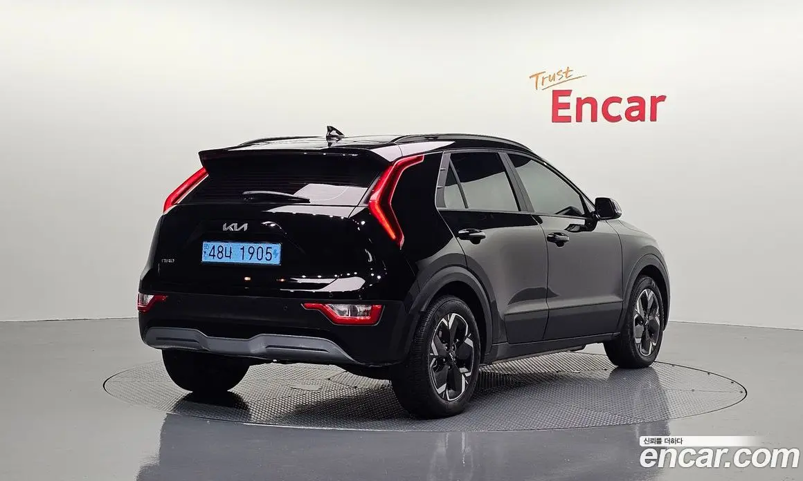 Kia Niro 2023 0.2 автомат (гидро), фото 1 Kia Niro 2023 0.2 автомат (гидро), фото 1