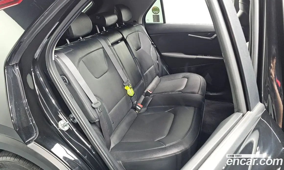 Kia Niro 2023 0.2 автомат (гидро), фото 16 Kia Niro 2023 0.2 автомат (гидро), фото 16
