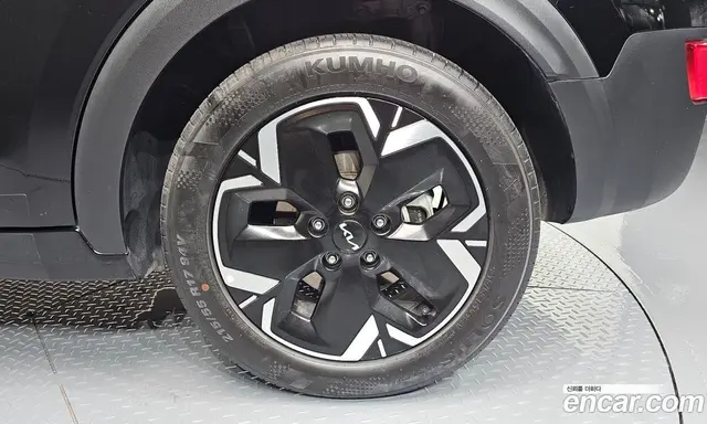 Kia Niro 2023 0.2 автомат (гидро), миниатюра 6 Kia Niro 2023 0.2 автомат (гидро), миниатюра 6