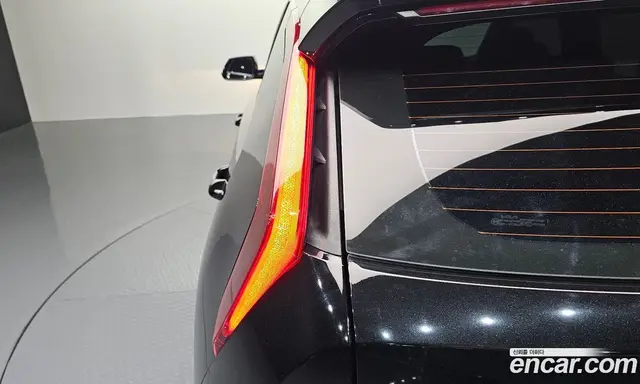 Kia Niro 2023 0.2 автомат (гидро), миниатюра 8 Kia Niro 2023 0.2 автомат (гидро), миниатюра 8