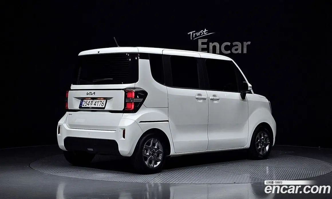 Kia Ray 2023 1.0 автомат (гидро), фото 2 Kia Ray 2023 1.0 автомат (гидро), фото 2