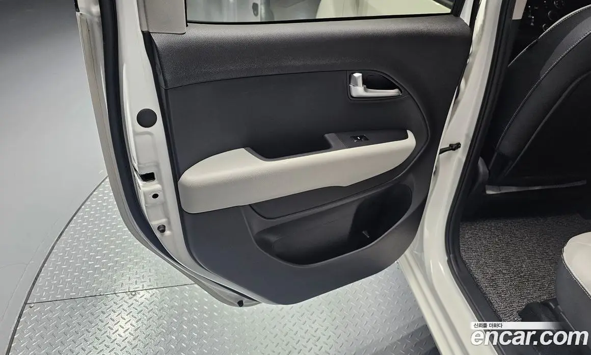 Kia Ray 2023 1.0 автомат (гидро), фото 15 Kia Ray 2023 1.0 автомат (гидро), фото 15