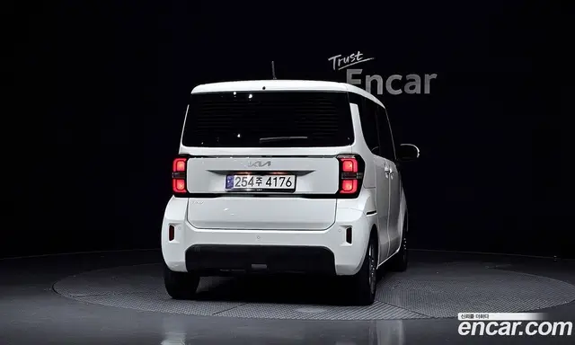Kia Ray 2023 1.0 автомат (гидро), миниатюра 4 Kia Ray 2023 1.0 автомат (гидро), миниатюра 4