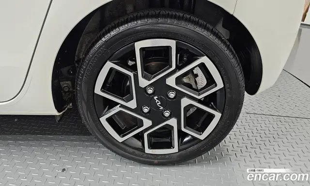 Kia Ray 2024 1.0 автомат (гидро), миниатюра 7 Kia Ray 2024 1.0 автомат (гидро), миниатюра 7