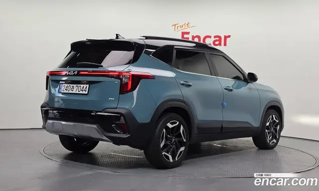 Kia Seltos 2024 1.6 автомат (гидро), миниатюра 2