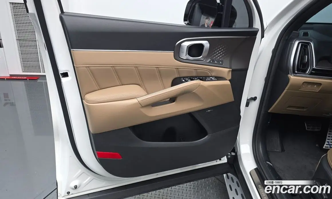 Kia Sorento 2025 1.6 автомат (гидро), фото 13 Kia Sorento 2025 1.6 автомат (гидро), фото 13
