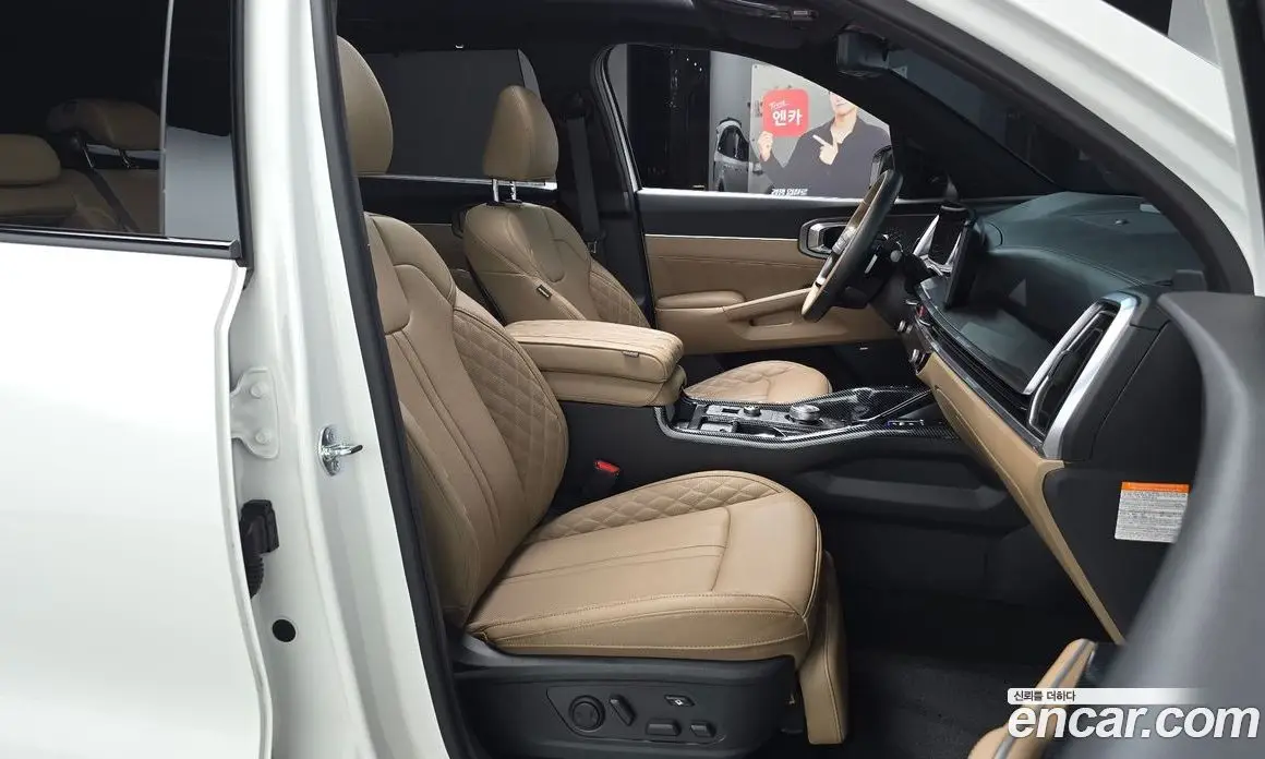 Kia Sorento 2025 1.6 автомат (гидро), фото 16 Kia Sorento 2025 1.6 автомат (гидро), фото 16