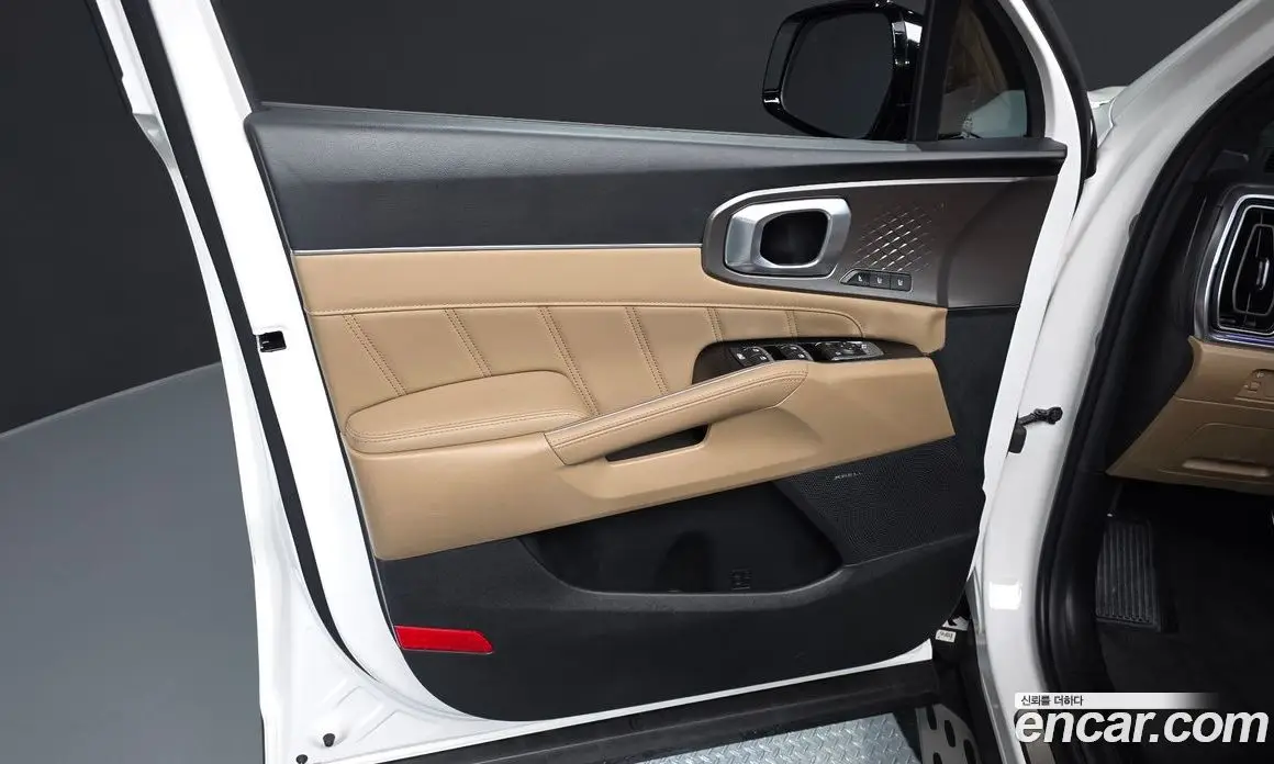 Kia Sorento 2025 1.6 автомат (гидро), фото 14 Kia Sorento 2025 1.6 автомат (гидро), фото 14
