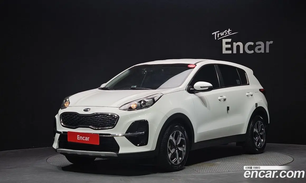 Kia Sportage 2019 2.0 автомат (гидро), фото 1 Kia Sportage 2019 2.0 автомат (гидро), фото 1
