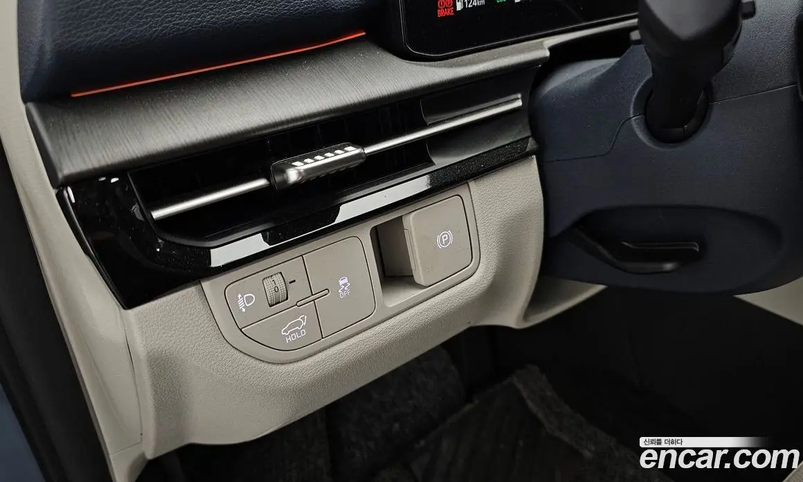 Kia Sportage 2024 1.6 автомат (гидро), фото 11 Kia Sportage 2024 1.6 автомат (гидро), фото 11