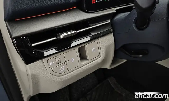 Kia Sportage 2024 1.6 автомат (гидро), миниатюра 11 Kia Sportage 2024 1.6 автомат (гидро), миниатюра 11