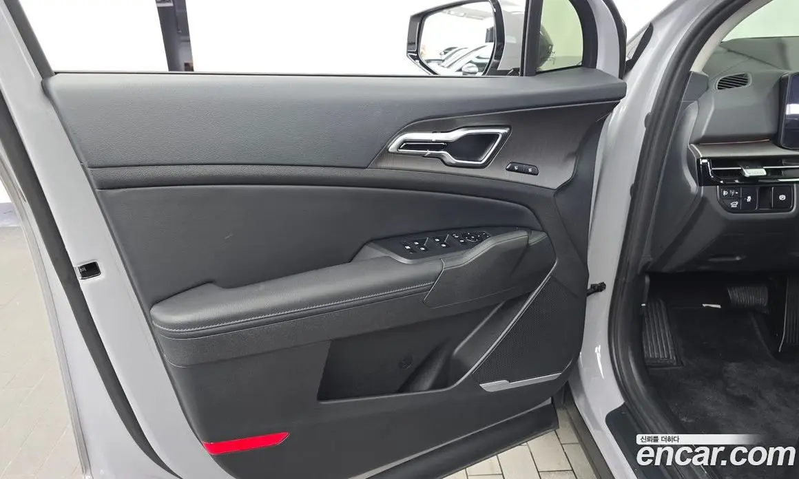 Kia Sportage 2025 1.6 автомат (гидро), фото 14 Kia Sportage 2025 1.6 автомат (гидро), фото 14